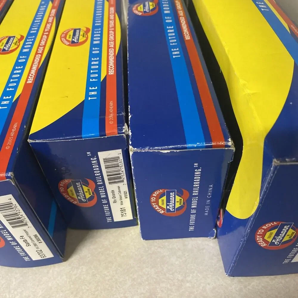 Lot Of 6 Athearn Ready To Roll HO Scale Model Railroad Freight Cars